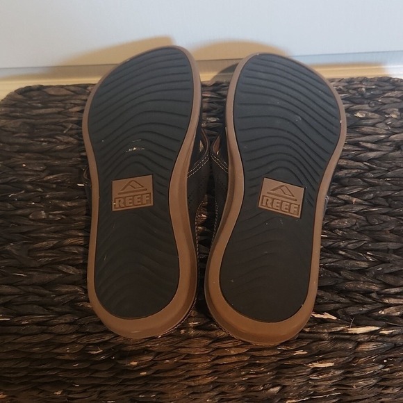 Reef Brown & Black Leather Flip Flops Size 12 Mens Cushion Beach Summer Classic - Picture 4 of 5
